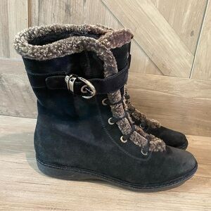 Stuart Weitzman Women’s Rodney black sport suede snow winter boots Size 10